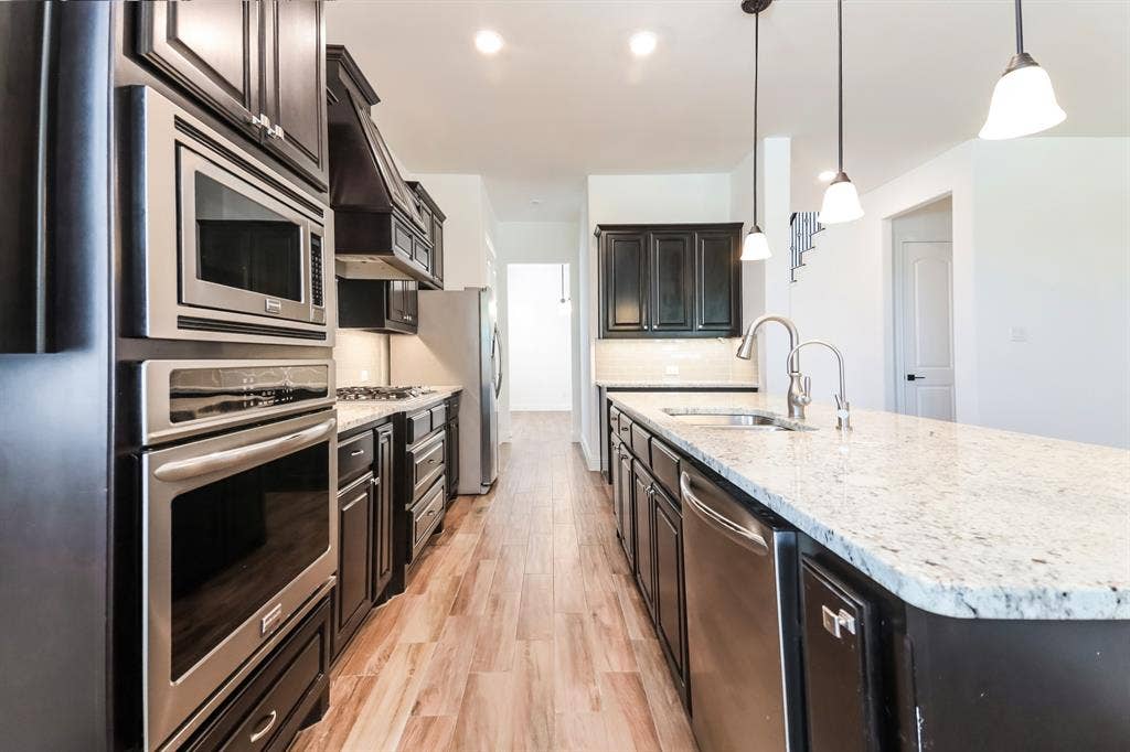 10812 Marble Falls Place, McKinney, TX 75071 10812 Marble Falls Place, McKinney, TX 75071