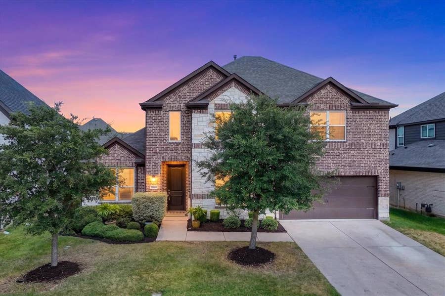 Property photo for 7008 Elk Springs Drive, Argyle, TX