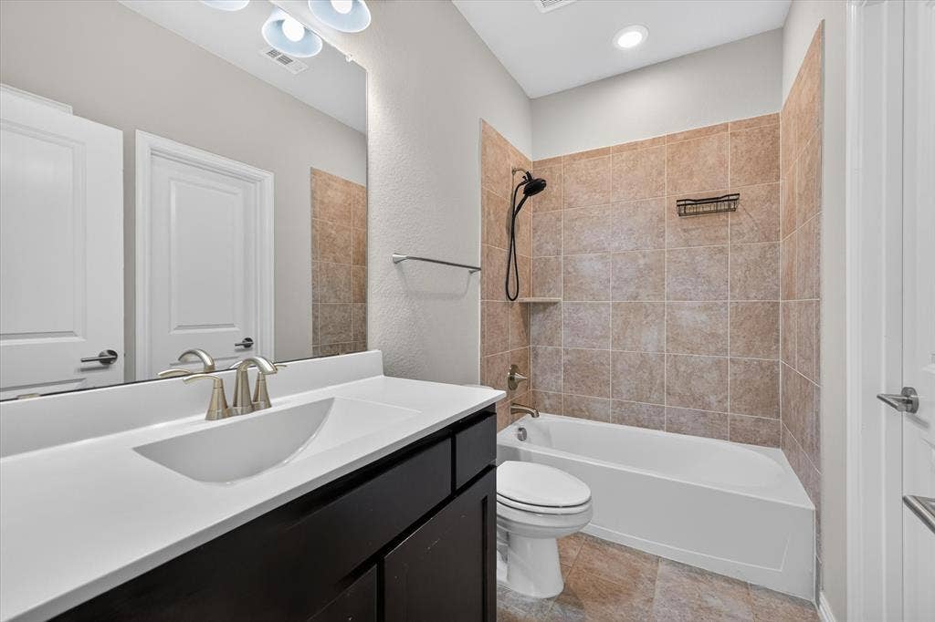 7008 Elk Springs Drive, Argyle, TX 76226 7008 Elk Springs Drive, Argyle, TX 76226