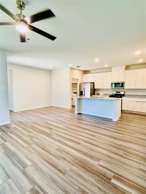 725 Santa Lucia Drive, Anna, TX 75409 725 Santa Lucia Drive, Anna, TX 75409