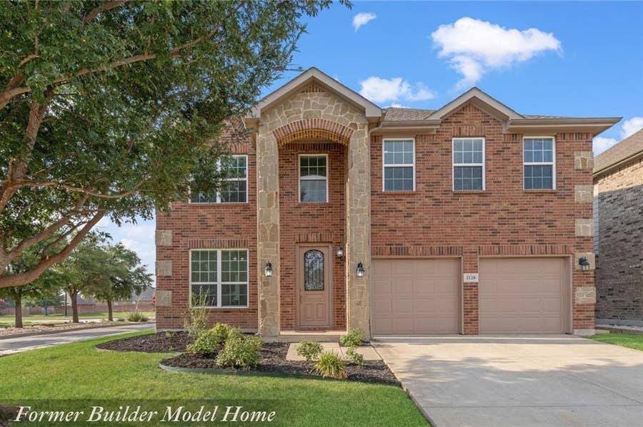 Property photo for 2128 Valley Forge Trail, Fort Worth, TX