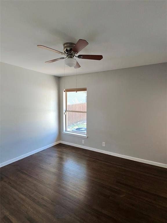 3241 S Edgefield Avenue, Dallas, TX 75224 3241 S Edgefield Avenue, Dallas, TX 75224