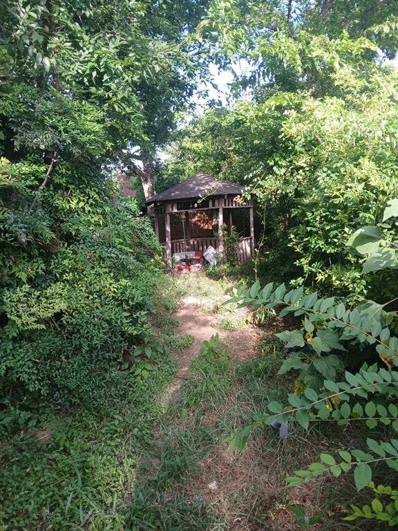 212 Saint James Place, Midlothian, TX 76065 Backyard