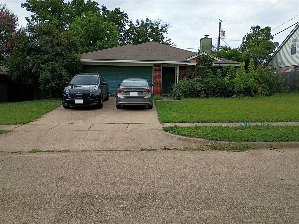 212 Saint James Place, Midlothian, TX 76065 212 Saint James Place, Midlothian, TX 76065