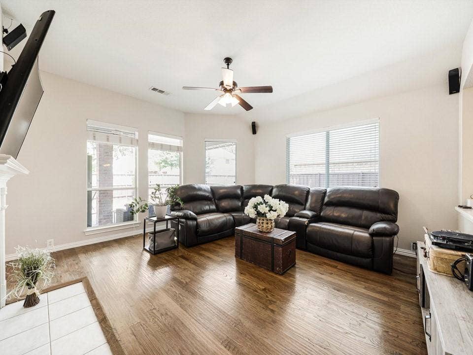 11656 Creekwood Drive, Frisco, TX 75035 11656 Creekwood Drive, Frisco, TX 75035