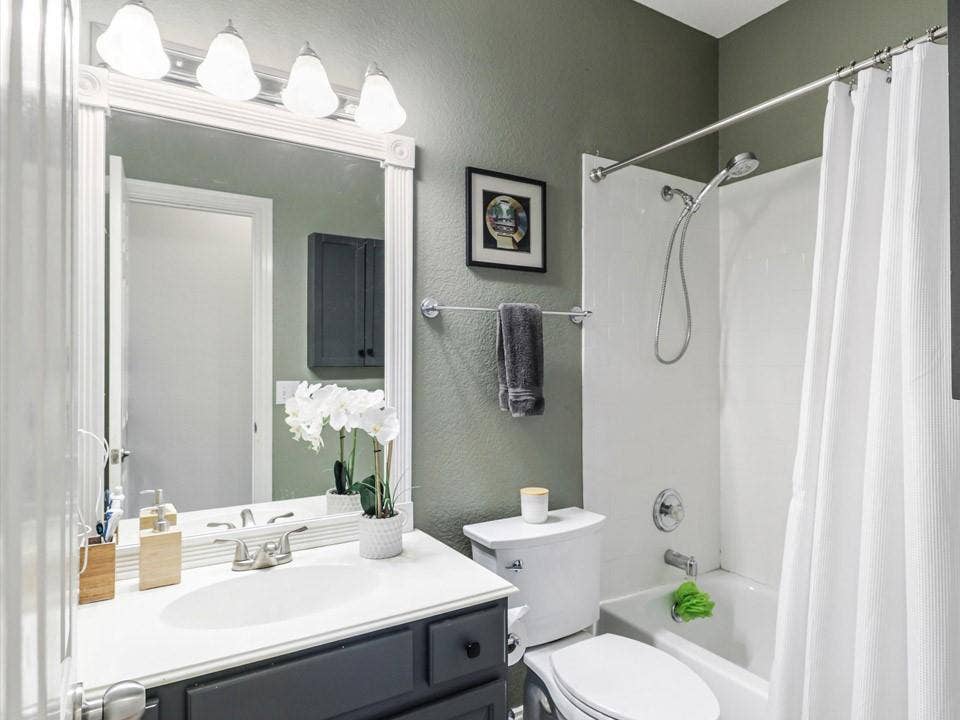 11656 Creekwood Drive, Frisco, TX 75035 11656 Creekwood Drive, Frisco, TX 75035