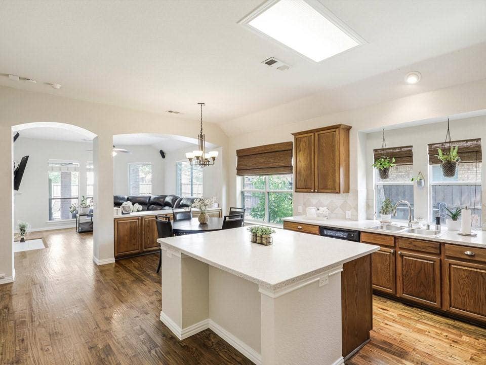 11656 Creekwood Drive, Frisco, TX 75035 11656 Creekwood Drive, Frisco, TX 75035