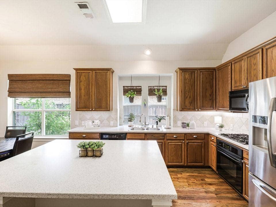 11656 Creekwood Drive, Frisco, TX 75035 11656 Creekwood Drive, Frisco, TX 75035