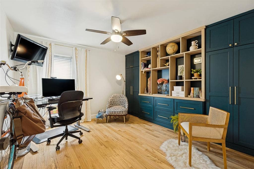 5938 Sandhurst Lane, #104, Dallas, TX 75206 Bedroom #1