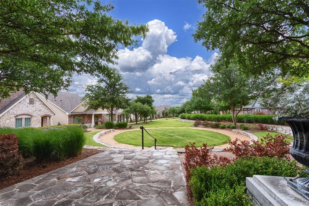 1212 Steepleview Lane, McKinney, TX 75069 Walking Trails