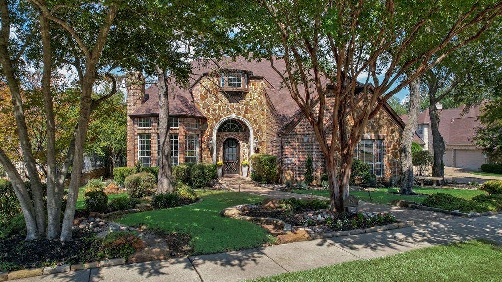 4129 Glenbrook Drive, Richardson, TX 75082 4129 Glenbrook Drive, Richardson, TX 75082