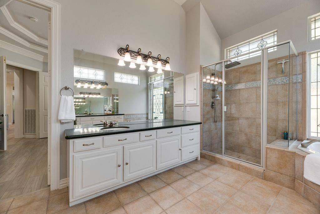 4129 Glenbrook Drive, Richardson, TX 75082 4129 Glenbrook Drive, Richardson, TX 75082