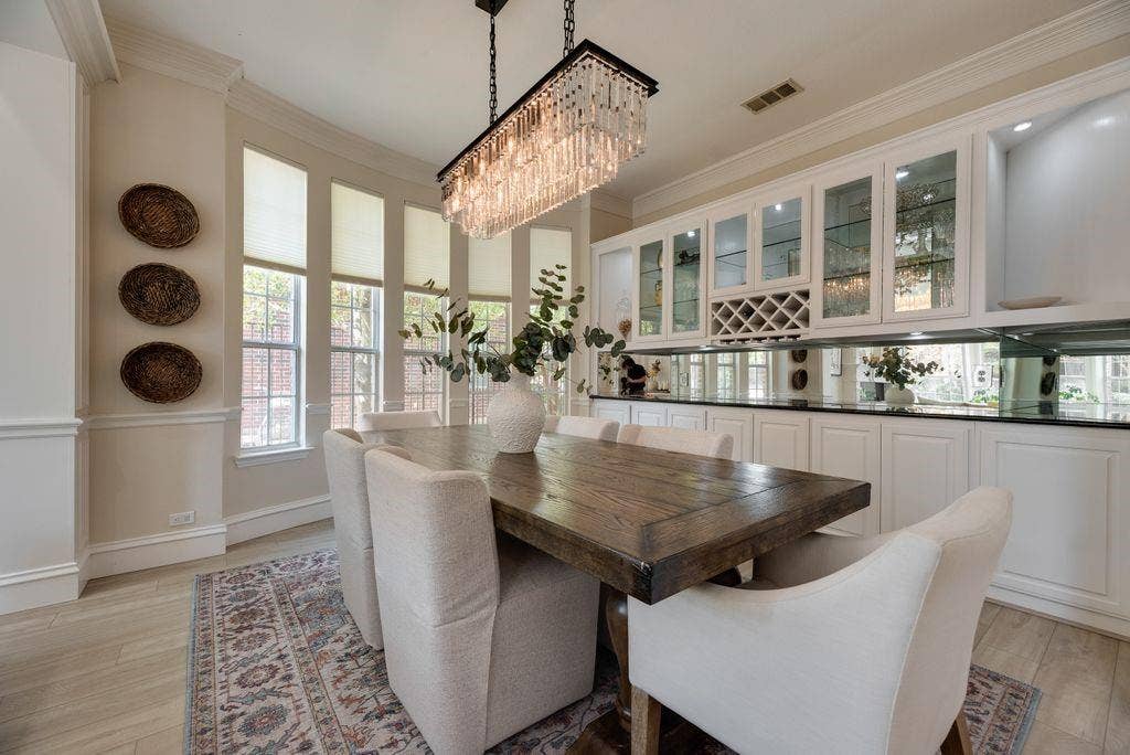 4129 Glenbrook Drive, Richardson, TX 75082 4129 Glenbrook Drive, Richardson, TX 75082