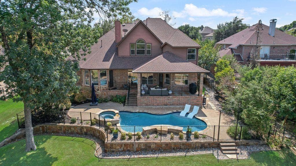 4129 Glenbrook Drive, Richardson, TX 75082 4129 Glenbrook Drive, Richardson, TX 75082