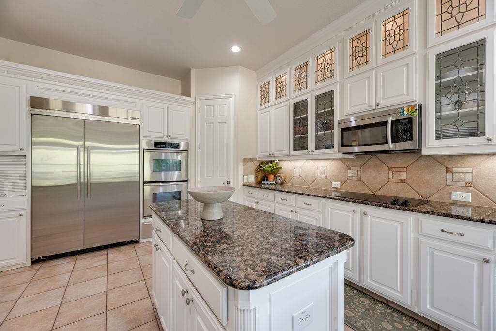 4129 Glenbrook Drive, Richardson, TX 75082 4129 Glenbrook Drive, Richardson, TX 75082