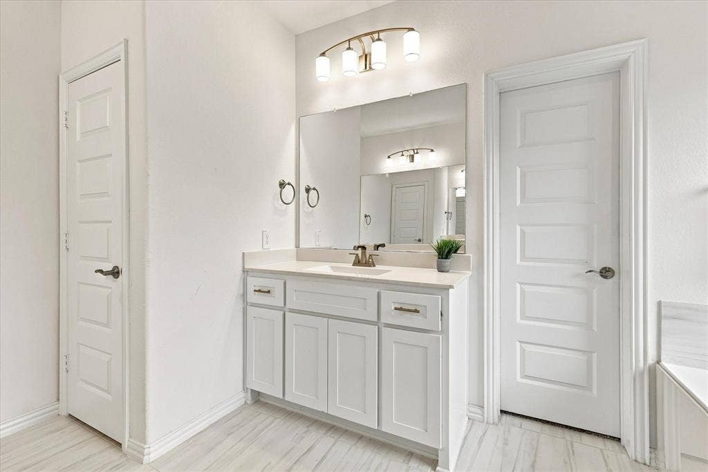 524 Long Meadow Drive, Haslet, TX 76052 524 Long Meadow Drive, Haslet, TX 76052