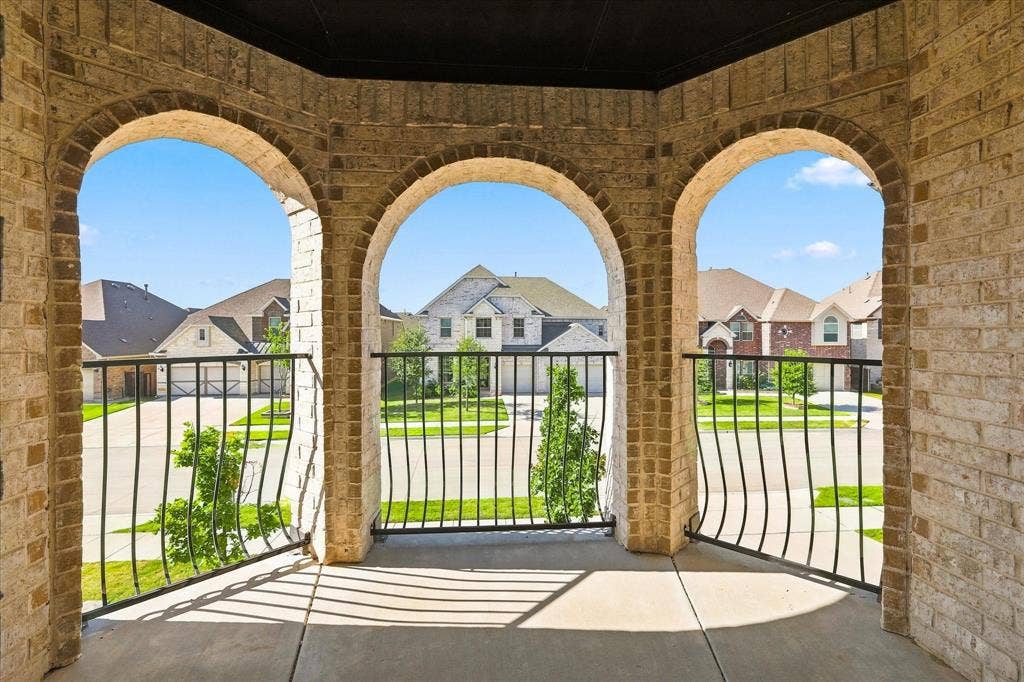 524 Long Meadow Drive, Haslet, TX 76052 524 Long Meadow Drive, Haslet, TX 76052