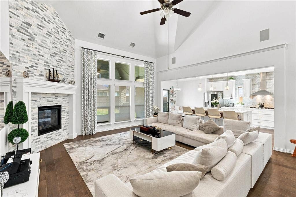 524 Long Meadow Drive, Haslet, TX 76052 524 Long Meadow Drive, Haslet, TX 76052