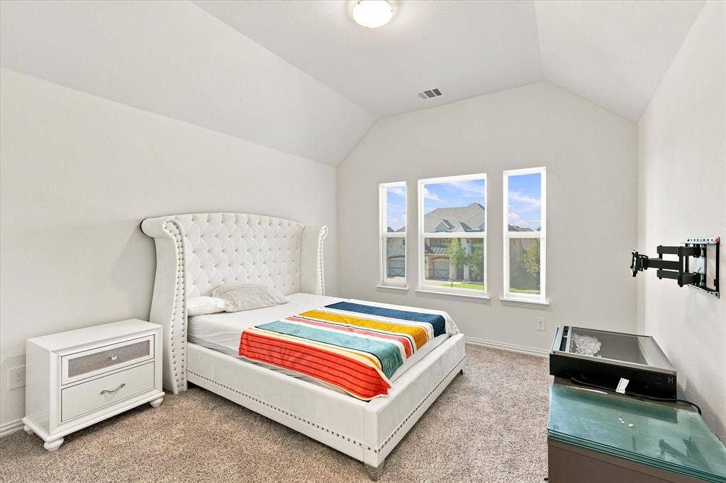 524 Long Meadow Drive, Haslet, TX 76052 524 Long Meadow Drive, Haslet, TX 76052