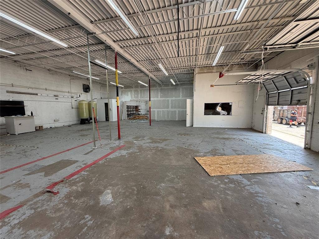 4309 Action Street, Garland, TX 75042 4309 Action Street, Garland, TX 75042