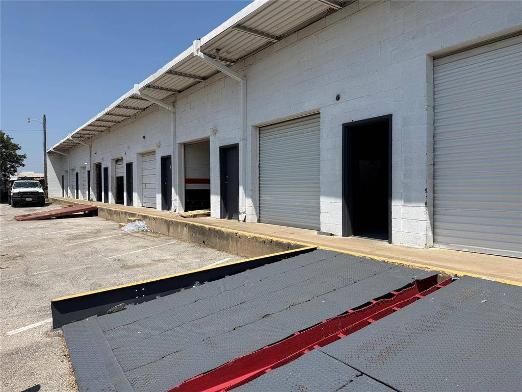 4309 Action Street, Garland, TX 75042 4309 Action Street, Garland, TX 75042