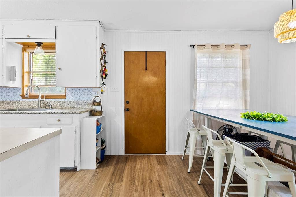 111 Island Park Drive, Gun Barrel City, TX 75156 111 Island Park Drive, Gun Barrel City, TX 75156