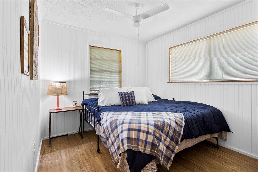 111 Island Park Drive, Gun Barrel City, TX 75156 111 Island Park Drive, Gun Barrel City, TX 75156