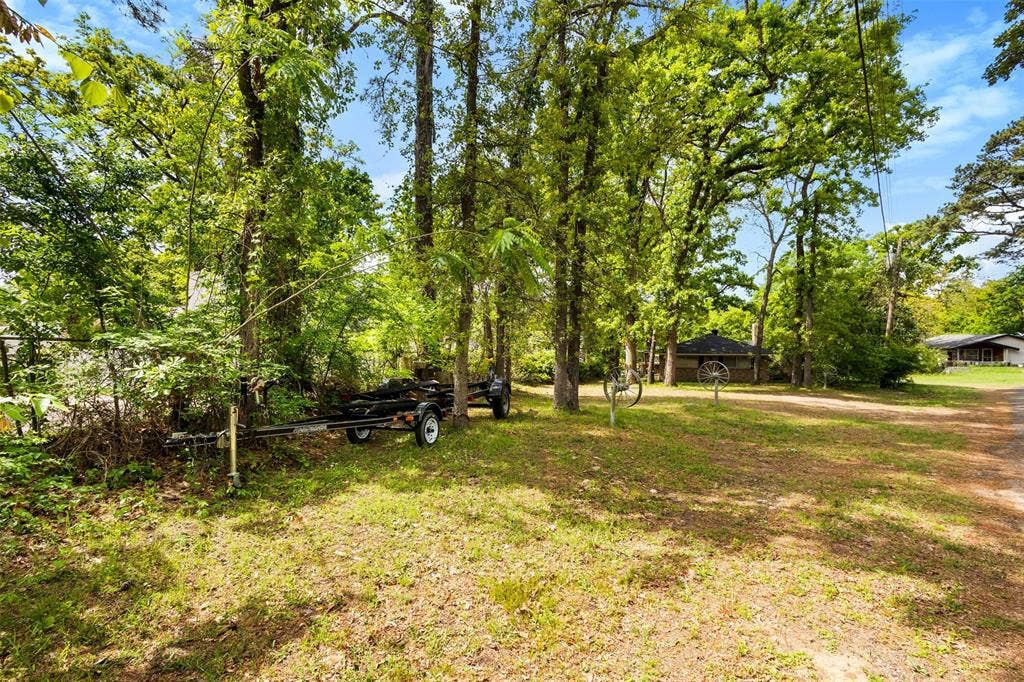 111 Island Park Drive, Gun Barrel City, TX 75156 111 Island Park Drive, Gun Barrel City, TX 75156