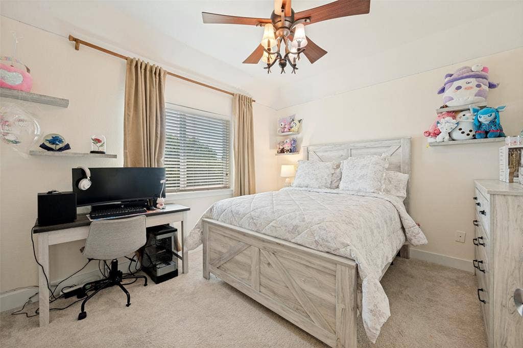 8524 Wellington Point Drive, Irving, TX 75063 Third bedroom