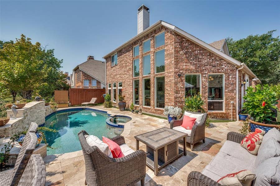 Property photo for 8524 Wellington Point Drive, Irving, TX