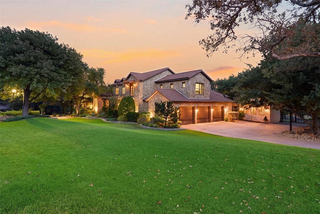 1501 Oaklawn Court, Aledo, TX 76008 1501 Oaklawn Court, Aledo, TX 76008