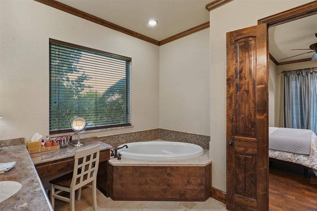 1501 Oaklawn Court, Aledo, TX 76008 1501 Oaklawn Court, Aledo, TX 76008
