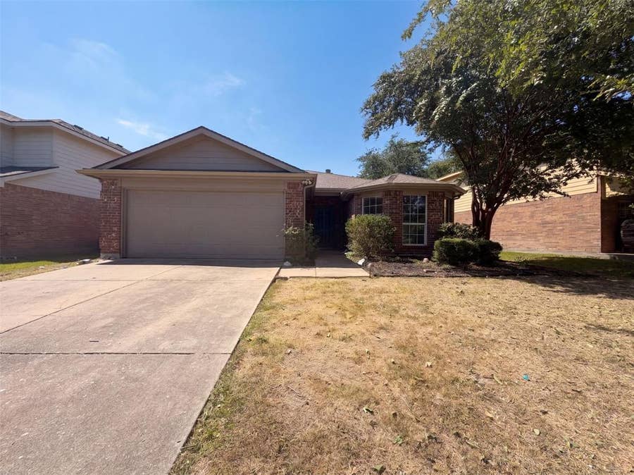 Property photo for 905 Acacia Drive, Anna, TX