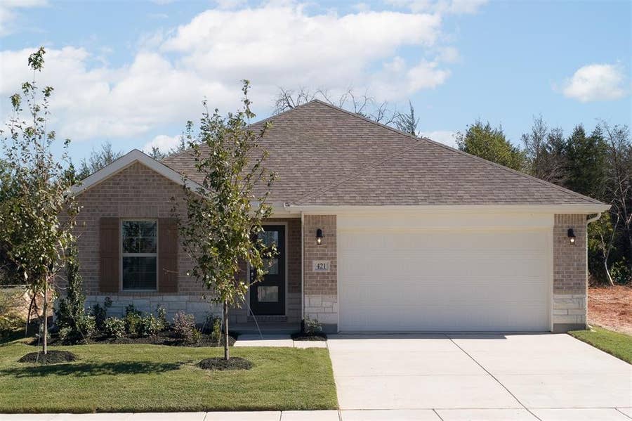 Property photo for 421 Grand Canyon Drive, Royse City, TX