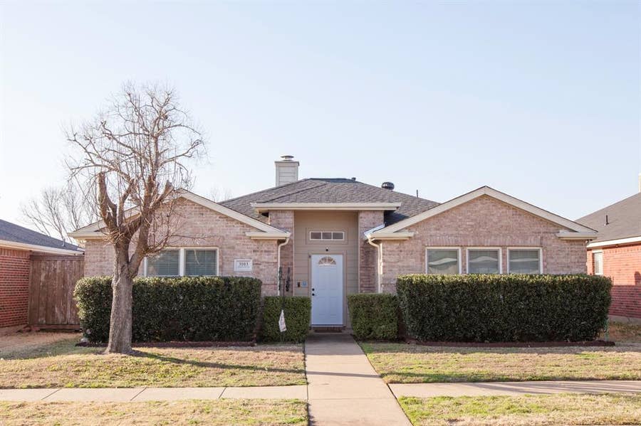 Property photo for 3103 Creekwood Drive, Wylie, TX