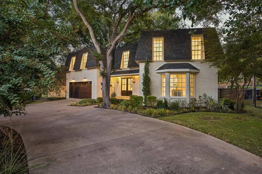 Property photo for 1212 N Oak Cliff Boulevard, Dallas, TX