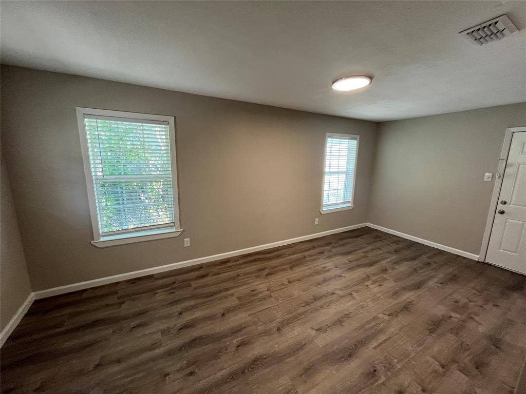 1843 Greendale Drive, Dallas, TX 75217 1843 Greendale Drive, Dallas, TX 75217