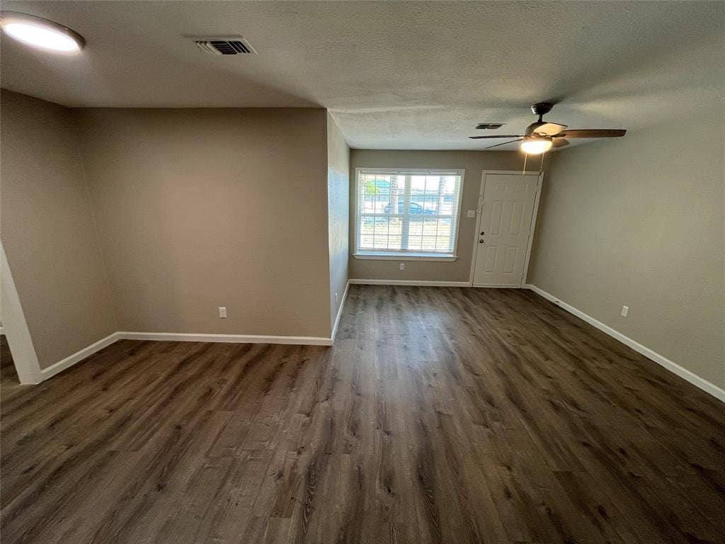 1843 Greendale Drive, Dallas, TX 75217 1843 Greendale Drive, Dallas, TX 75217