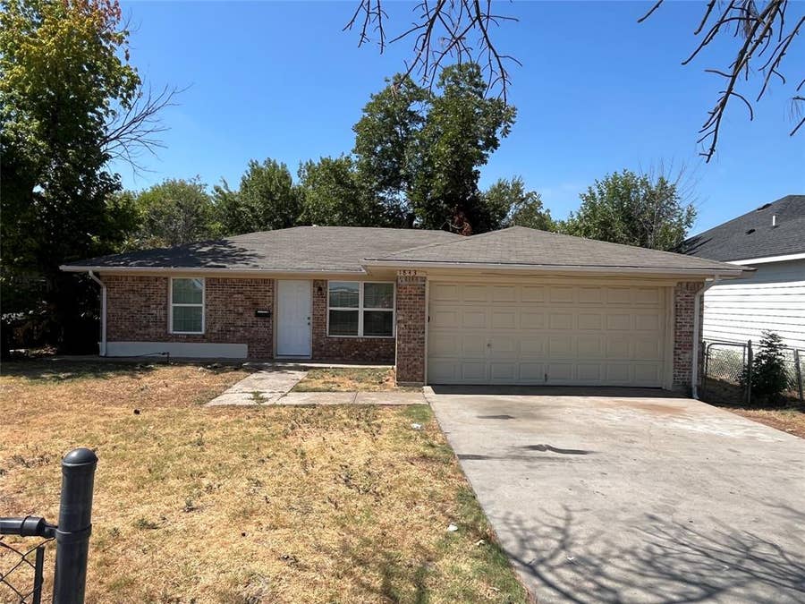 Property photo for 1843 Greendale Drive, Dallas, TX
