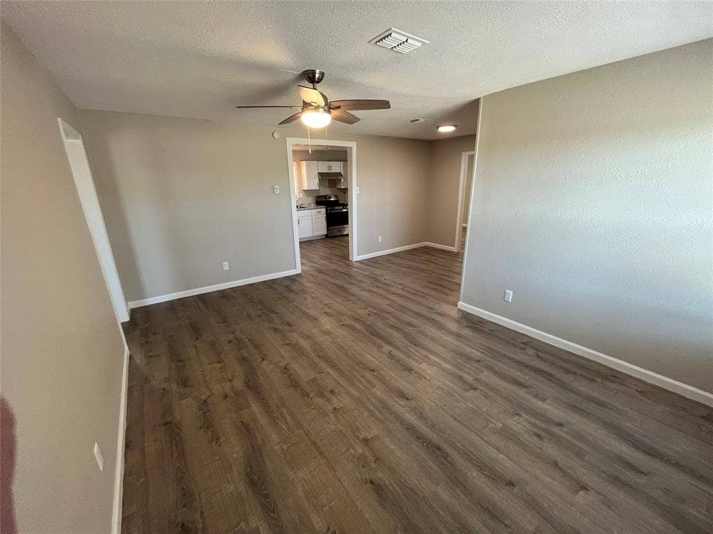1843 Greendale Drive, Dallas, TX 75217 1843 Greendale Drive, Dallas, TX 75217