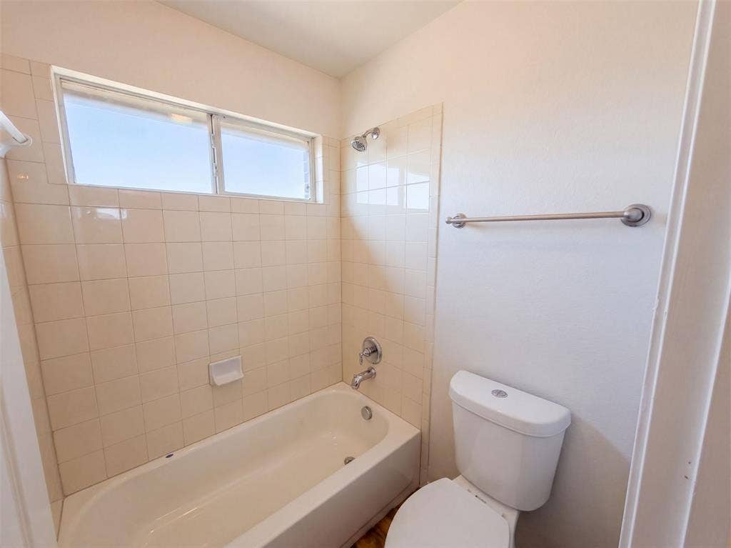 1402 Stone Oak Court, Cedar Hill, TX 75104 1402 Stone Oak Court, Cedar Hill, TX 75104