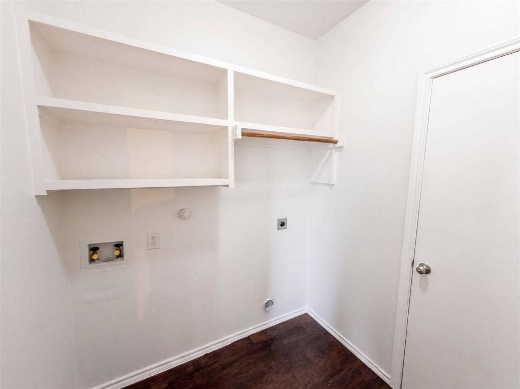 1402 Stone Oak Court, Cedar Hill, TX 75104 1402 Stone Oak Court, Cedar Hill, TX 75104