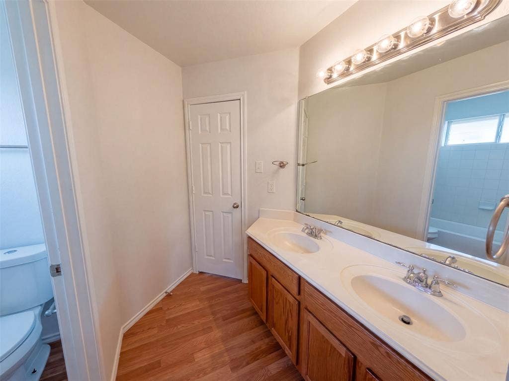 1402 Stone Oak Court, Cedar Hill, TX 75104 1402 Stone Oak Court, Cedar Hill, TX 75104