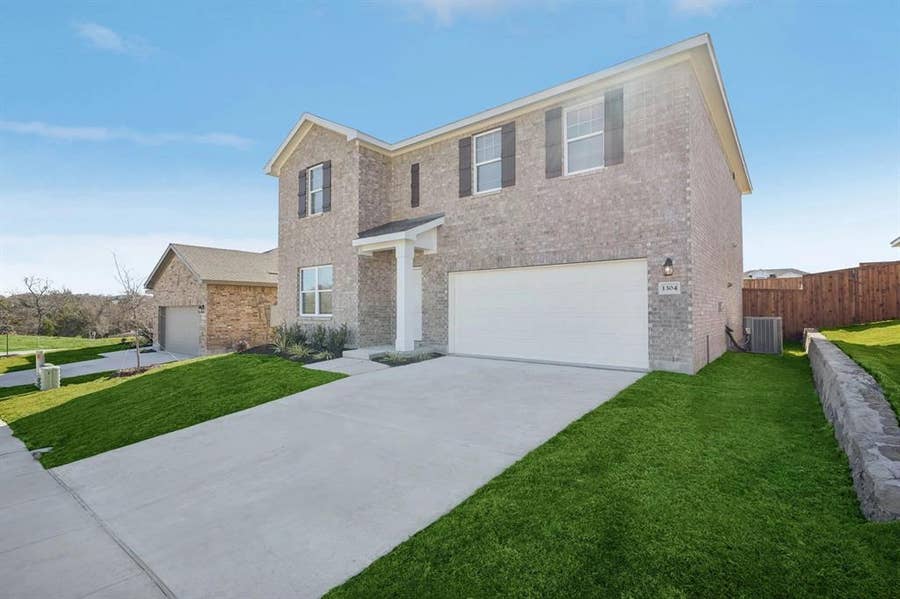 Property photo for 913 Harvest Terrace, Glenn Heights, TX