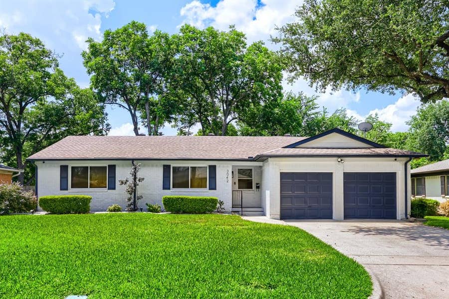 Property photo for 3042 Oxfordshire Lane, Farmers Branch, TX