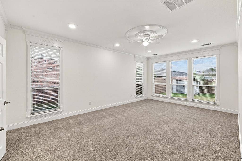 6427 Miranda Drive, Fort Worth, TX 76131 6427 Miranda Drive, Fort Worth, TX 76131