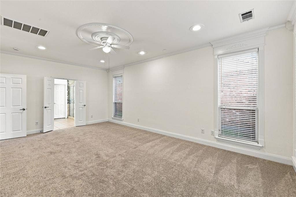 6427 Miranda Drive, Fort Worth, TX 76131 6427 Miranda Drive, Fort Worth, TX 76131
