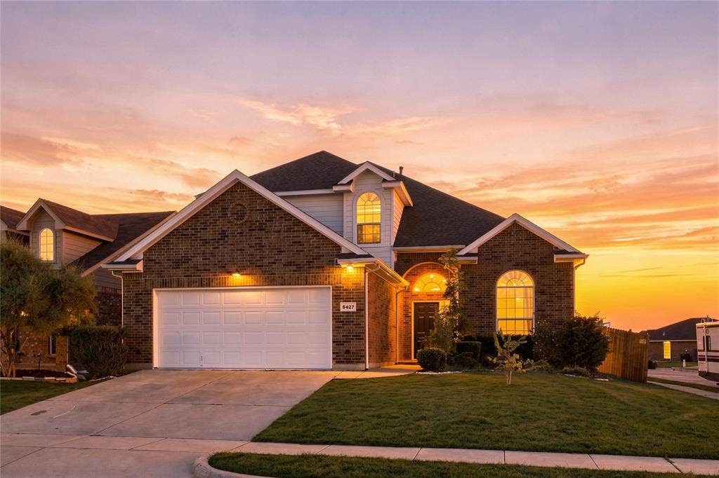 6427 Miranda Drive, Fort Worth, TX 76131 6427 Miranda Drive, Fort Worth, TX 76131