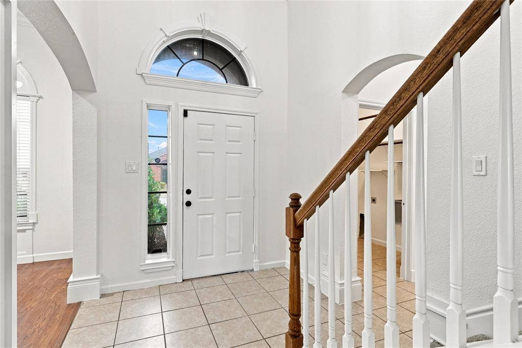 6427 Miranda Drive, Fort Worth, TX 76131 6427 Miranda Drive, Fort Worth, TX 76131