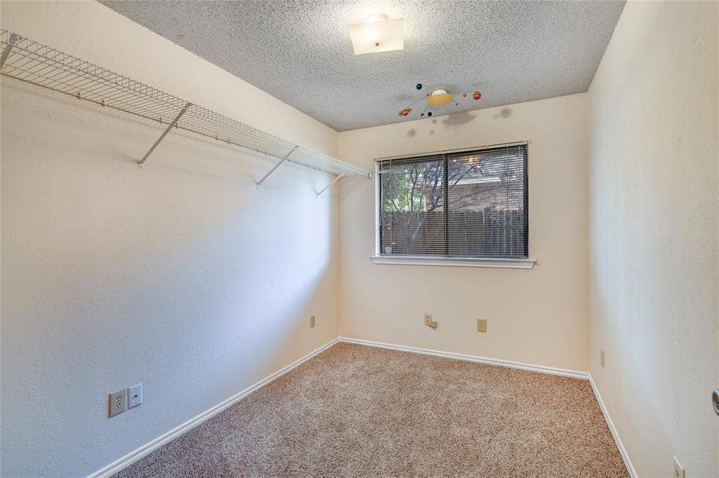 8241 Christie Drive, Frisco, TX 75033 8241 Christie Drive, Frisco, TX 75033